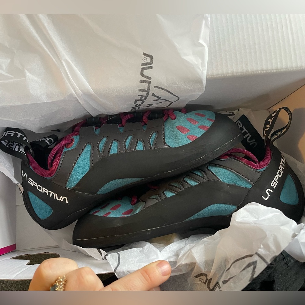 La Sportiva Tarantulace Climbing Shoes